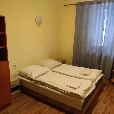 Konukevi Rekreacne Zariadenie Javorinka 3*